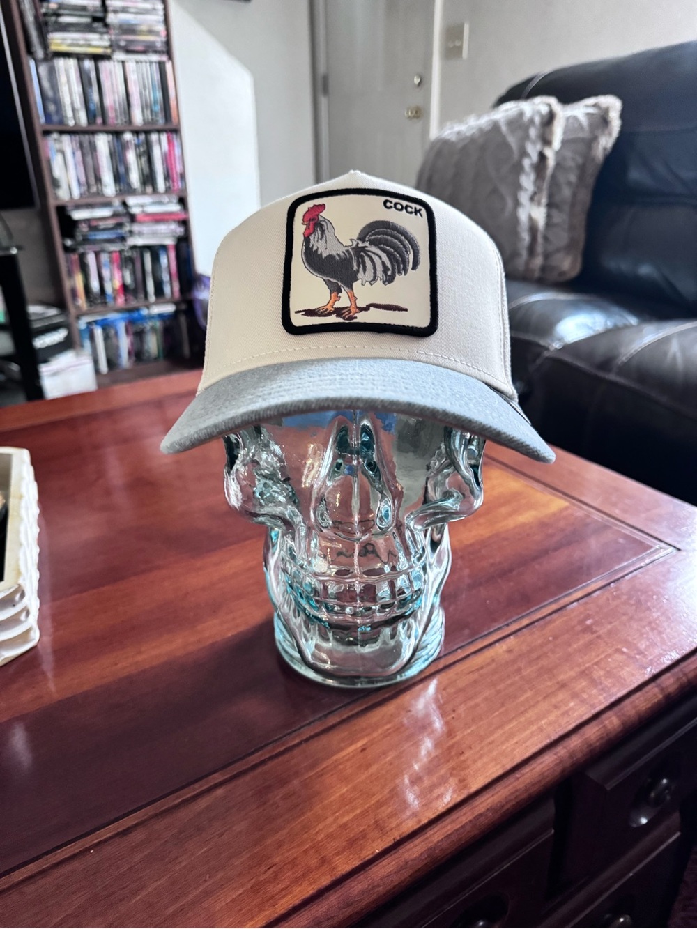 Goorin Bros. “ROOSTER FAN INSTITUTION BALL CLUB” Trucker Hat. White,Blue. NWT